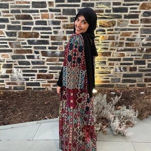 Meet your Posher, Sahar